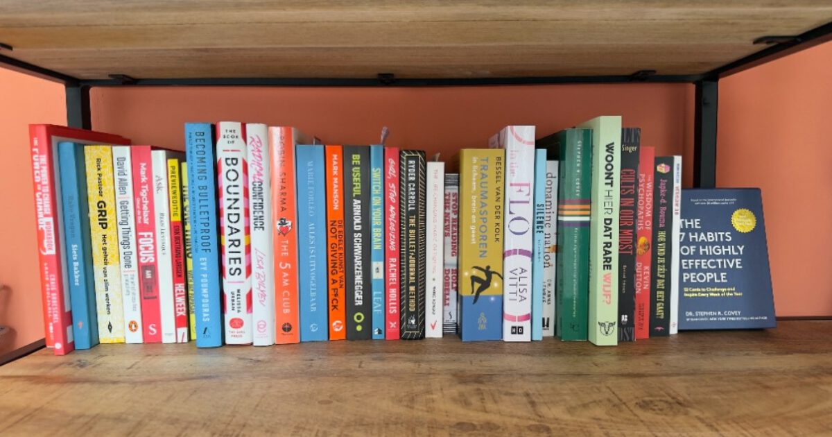 Tijd om mijn boekenkast uit te mesten